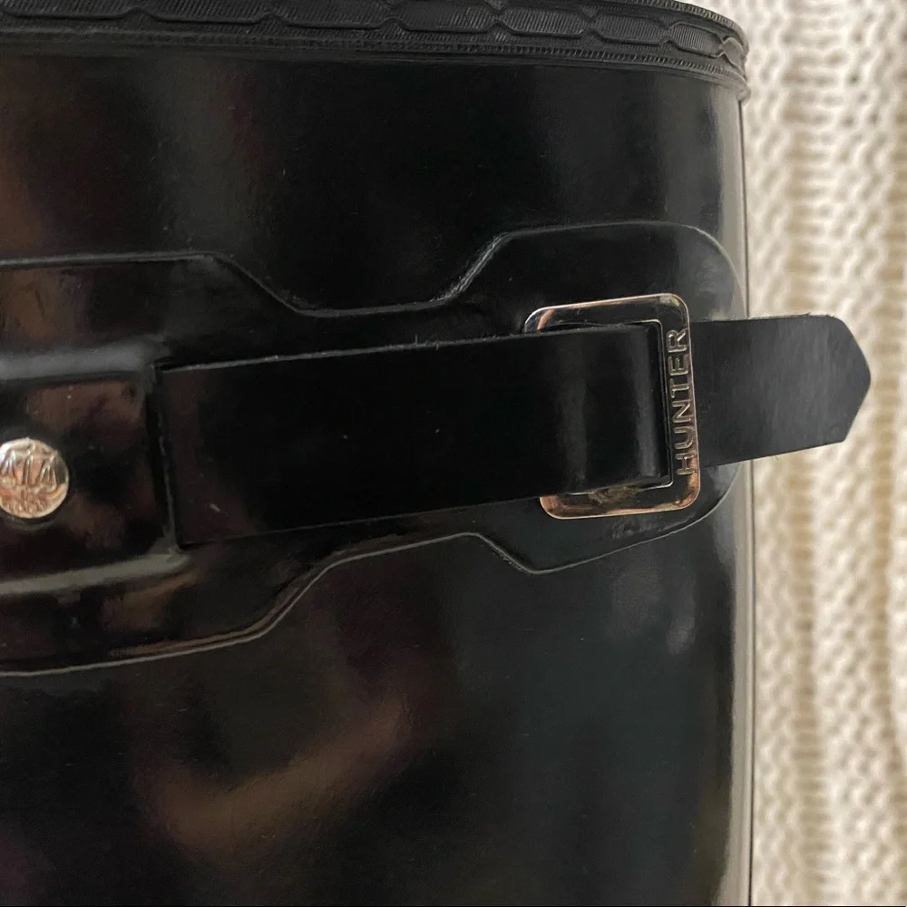 Hunter Black Women's Winter & Rain Boots - Picture 5 of 9